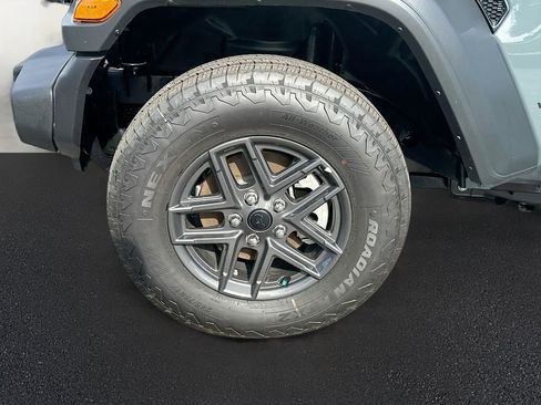 New 2025 Jeep Wrangler Sport S image 32