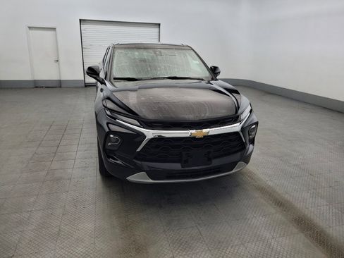 Used 2025 Chevrolet Blazer LT FWD image 14