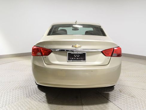 Used 2015 Chevrolet Impala LT w/ Convenience Package FWD image 7