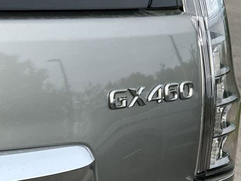 Used 2023 Lexus GX 460 Premium w/ Premium Package AWD/4WD image 30