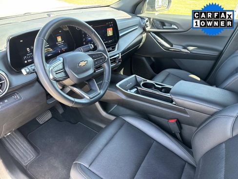Used 2025 Chevrolet Equinox LT w/ Convenience Package II image 24