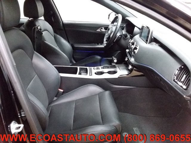 Used 2019 Kia Stinger GT RWD image 13