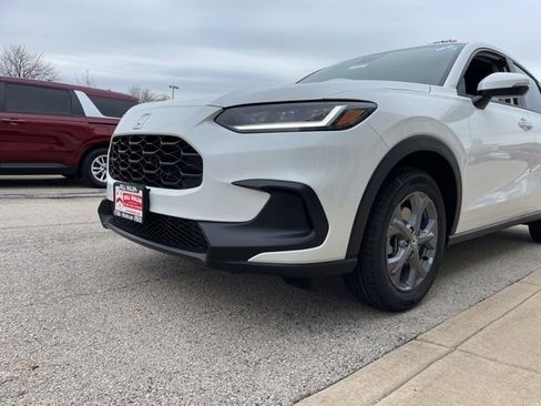 New 2026 Honda HR-V LX image 14