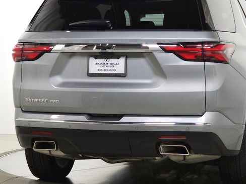 Used 2023 Chevrolet Traverse High Country w/ LPO, Floor Liner Package AWD/4WD image 11