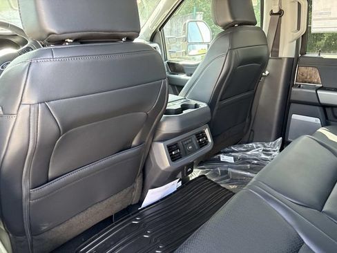New 2026 Ford F350 Lariat w/ Black Appearance Package AWD/4WD image 17