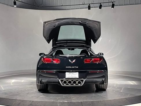 Used 2014 Chevrolet Corvette Stingray Coupe RWD image 40
