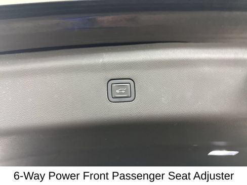 Used 2023 Buick Enclave Avenir w/ Avenir Technology Package AWD/4WD image 29