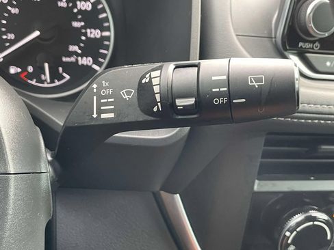 Used 2026 Nissan Rogue S FWD image 24
