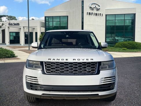 Used 2019 Land Rover Range Rover HSE image 2
