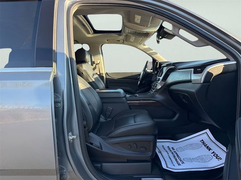 Used 2019 GMC Yukon SLT image 10