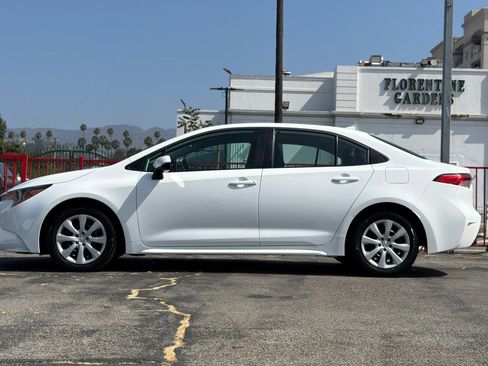 Certified 2025 Toyota Corolla LE FWD image 8