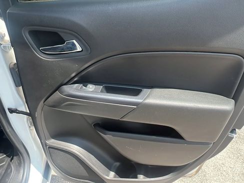 Used 2017 Chevrolet Colorado LT w/ Luxury Package, Chrome RWD image 26