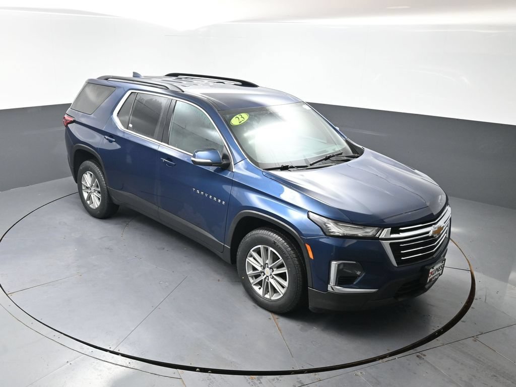 Used 2023 Chevrolet Traverse LT w/ LPO, Floor Liner Package AWD/4WD image 46
