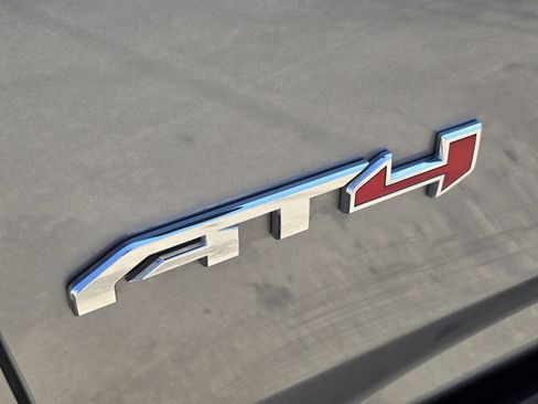 Used 2024 GMC Yukon AT4 w/ AT4 Premium Package AWD/4WD image 11
