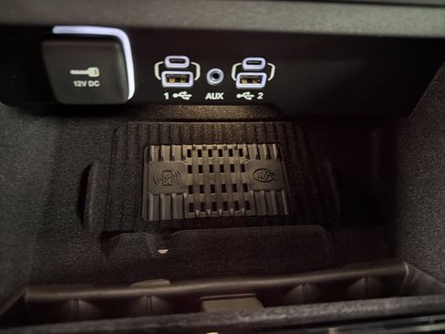 New 2026 Jeep Grand Wagoneer Summit image 30