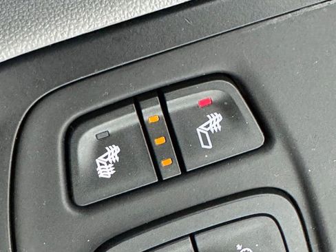 Used 2020 GMC Terrain SLE w/ Driver Convenience Package FWD image 5