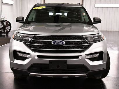 Used 2024 Ford Explorer XLT w/ Equipment Group 202A