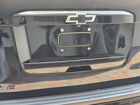 Used 2020 Chevrolet Tahoe LT RWD image 9