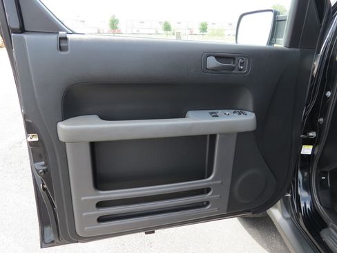 Used 2006 Honda Element EX image 22