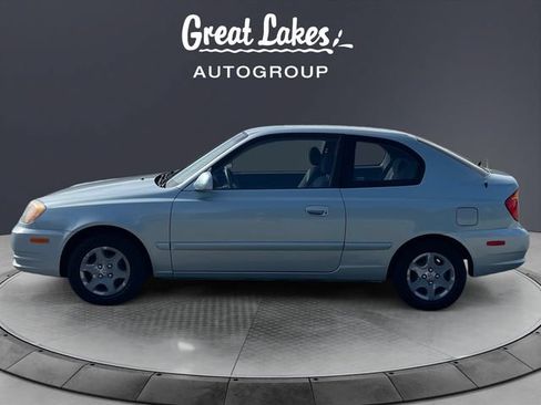Used 2005 Hyundai Accent GLS FWD image 2