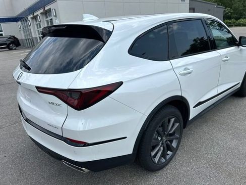 Used 2025 Acura MDX A-Spec AWD/4WD image 10