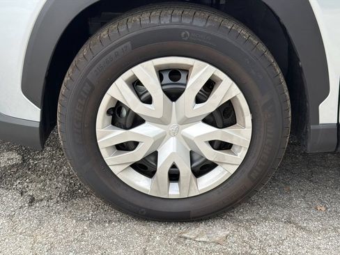 Used 2026 Toyota Corolla Cross L FWD image 13
