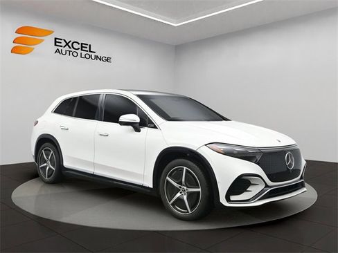 Used 2023 Mercedes-Benz EQS 580 4MATIC SUV image 7