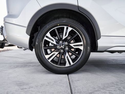 New 2026 Mitsubishi Eclipse Cross SEL image 9