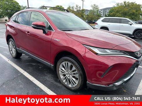 Used 2021 Toyota Venza XLE w/ Softex Package AWD/4WD image 1