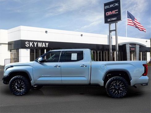 Used 2023 Toyota Tundra Limited image 8