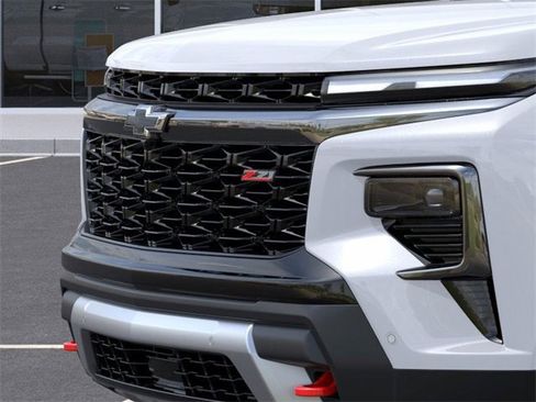 New 2026 Chevrolet Traverse Z71 w/ Enhanced Driving Package image 14