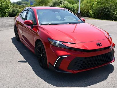 Used 2025 Toyota Camry SE