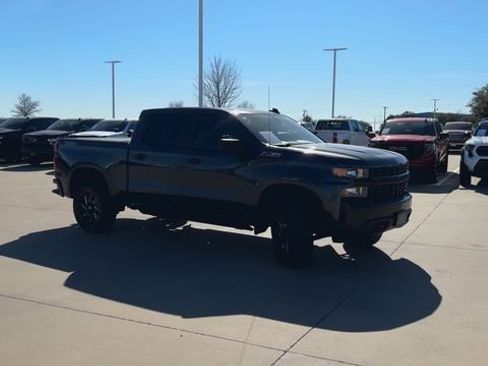 Certified 2021 Chevrolet Silverado 1500 Custom Trail Boss image 3