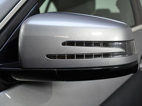 Used 2013 Mercedes-Benz E 350 Sedan image 26