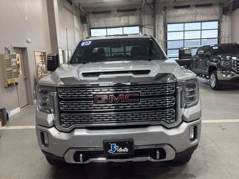 Used 2023 GMC Sierra 2500 Denali AWD/4WD image 2