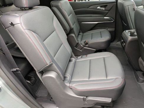 New 2026 Chevrolet Traverse Z71 w/ Driver Confidence Package AWD/4WD image 31