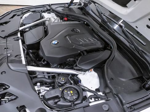 Used 2023 BMW 530i w/ Premium Package RWD image 33