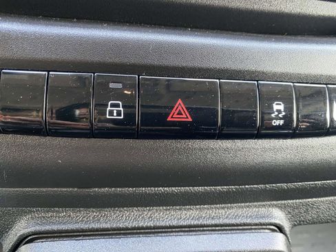 Used 2025 RAM ProMaster 3500 w/ Convenience Group image 6