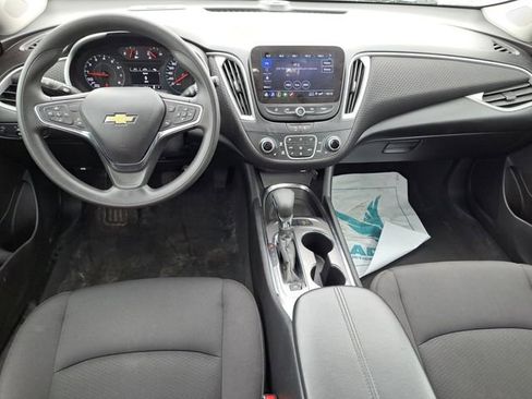 Used 2024 Chevrolet Malibu LT image 21