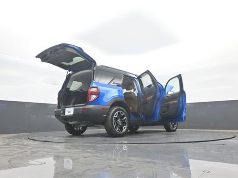 New 2025 Ford Bronco Sport Outer Banks image 39