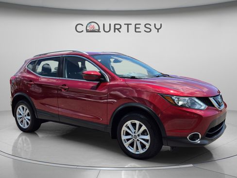 Used 2019 Nissan Rogue Sport SV w/ All-Weather Package AWD/4WD image 9