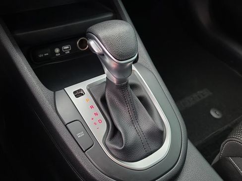 Used 2019 Kia Forte LXS FWD image 26