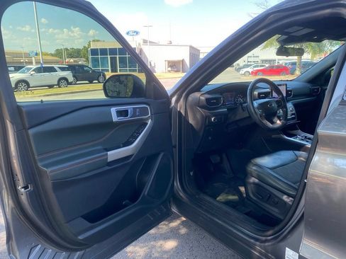 Used 2022 Ford Explorer Timberline AWD/4WD image 10