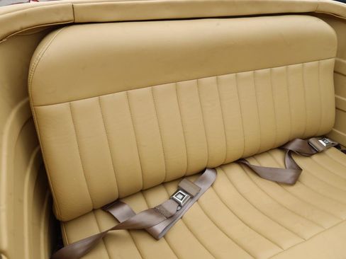 Used 1990 Chevrolet Corvette Coupe RWD image 7
