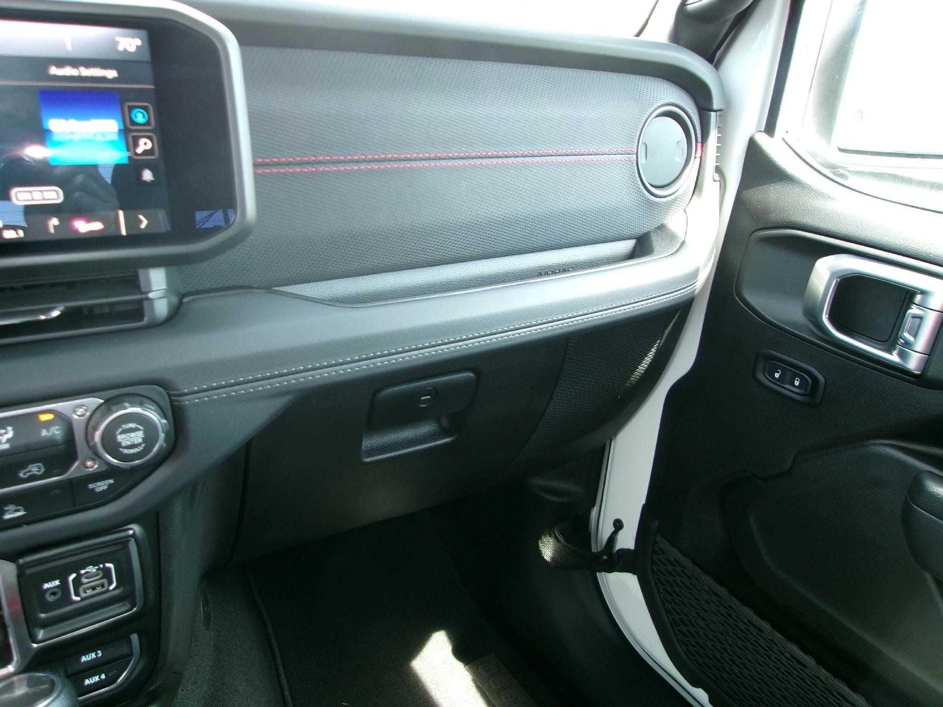 Used 2026 Jeep Gladiator Rubicon AWD/4WD image 22