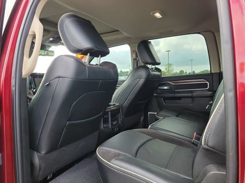 Used 2022 RAM 3500 Laramie AWD/4WD image 10