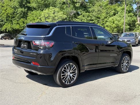 Used 2023 Jeep Compass Limited w/ Elite Group AWD/4WD image 29