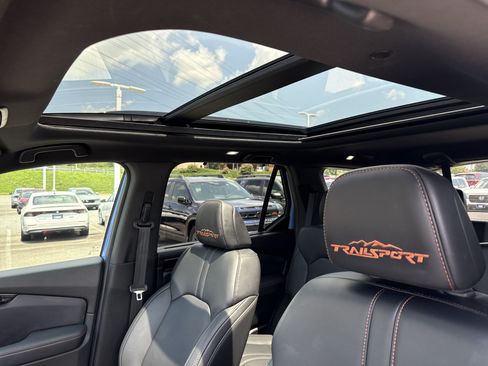 Used 2024 Honda Pilot TrailSport image 28