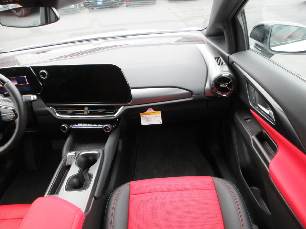 Used 2024 Chevrolet Equinox EV RS w/ Active Safety Package 3 FWD image 17