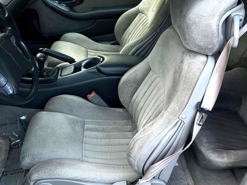 Used 1994 Pontiac Firebird Coupe image 34